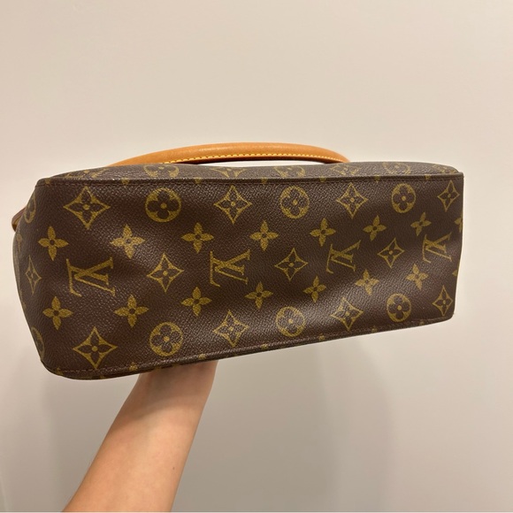 Louis Vuitton Classic Monogram Brown Shoulder Bag - Picture 5 of 14